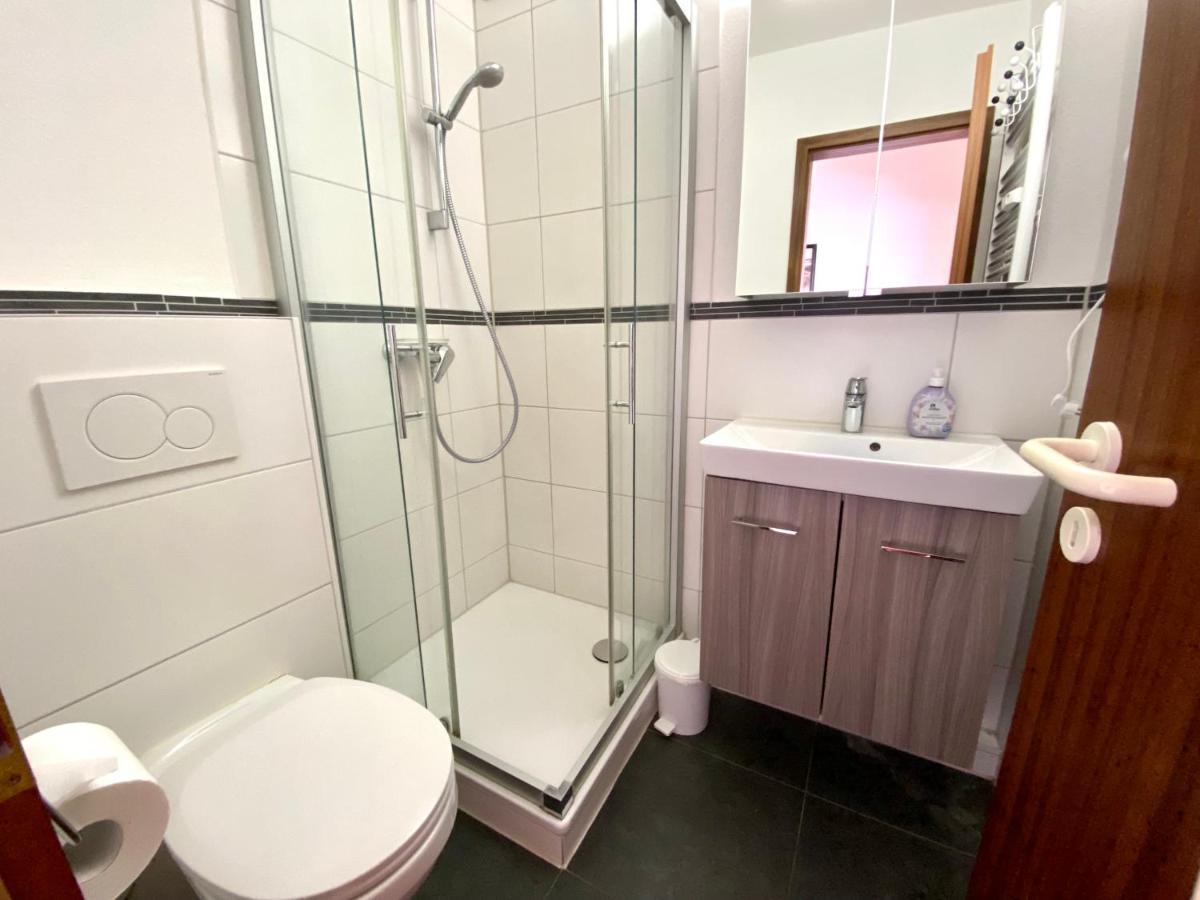 Villa Flora, Whg 3 Grömitz Екстериор снимка